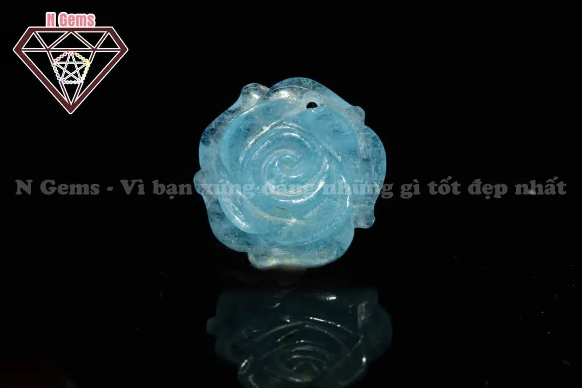 Đá Aquamarine và những công dụng diệu kì có thể bạn chưa biết