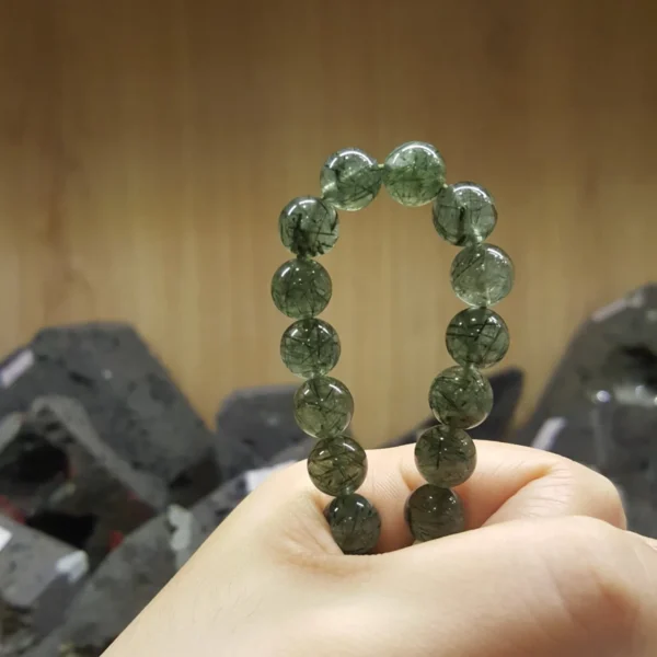Chuỗi thạch anh tóc xanh