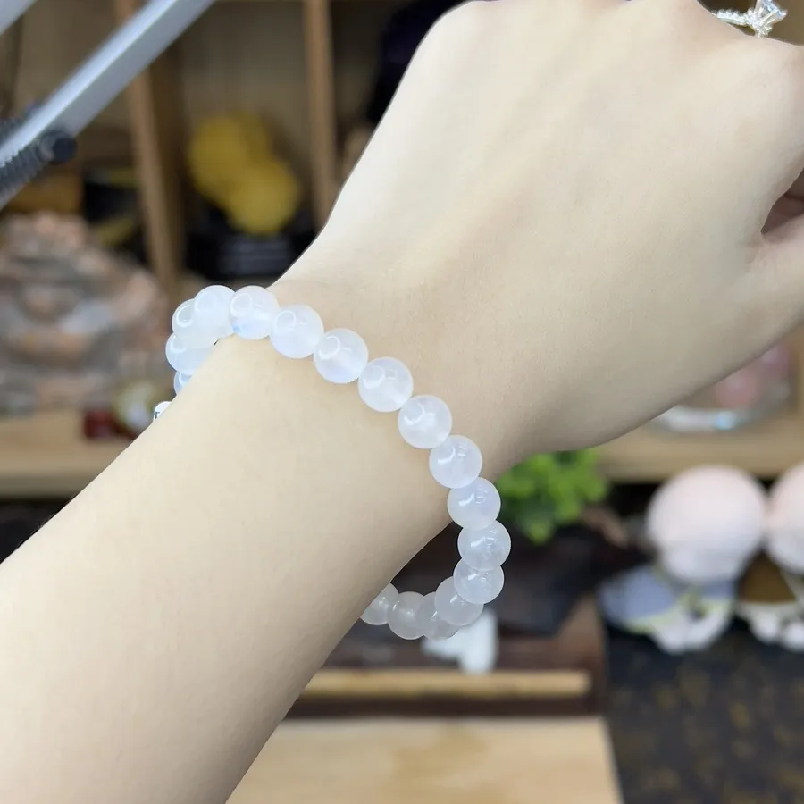 Chuỗi Đeo Tay Đá Mặt Trăng (Moonstone) Chuỗi Đeo Tay Đá Mặt Trăng (Moonstone)