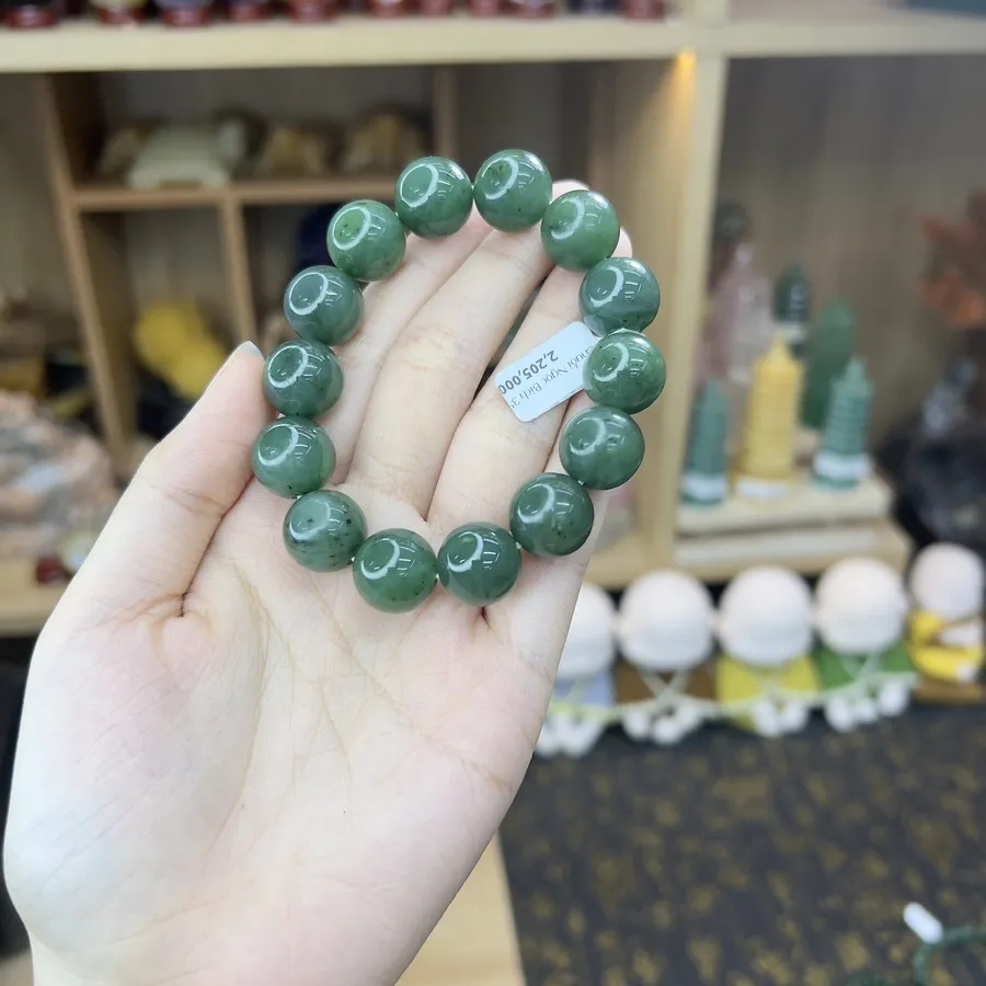 Chuỗi Đeo Tay Đá Ngọc Bích 35