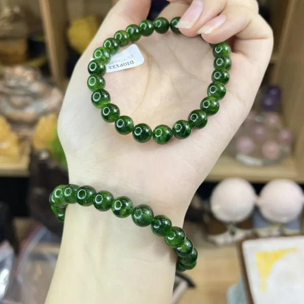 Chuỗi Vòng Đá Diopside Đeo Tay