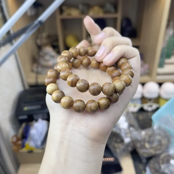 Chuỗi hạt gỗ sưa