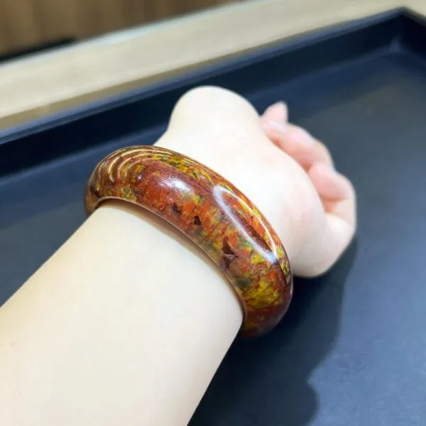 Vòng tay đá giông bão Pietersite