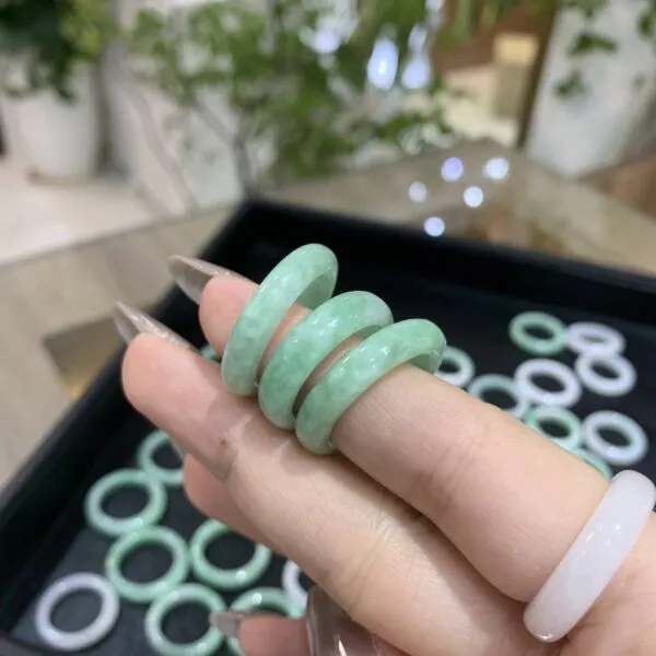 Nhẫn Cẩm thạch type A