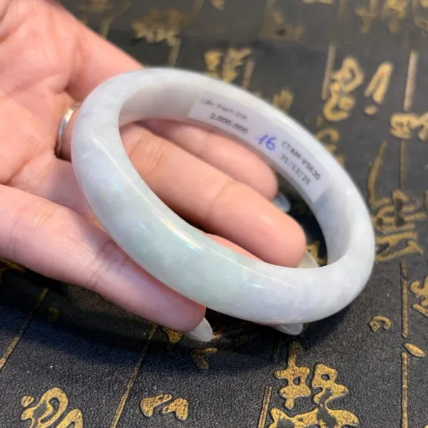 Vòng Ngọc Cẩm Thạch Type A