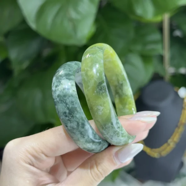 Vòng tay đá Serpentin