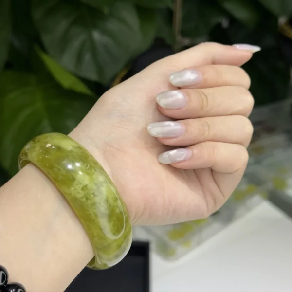 Vòng tay đá Serpentin Vòng tay đá Serpentin