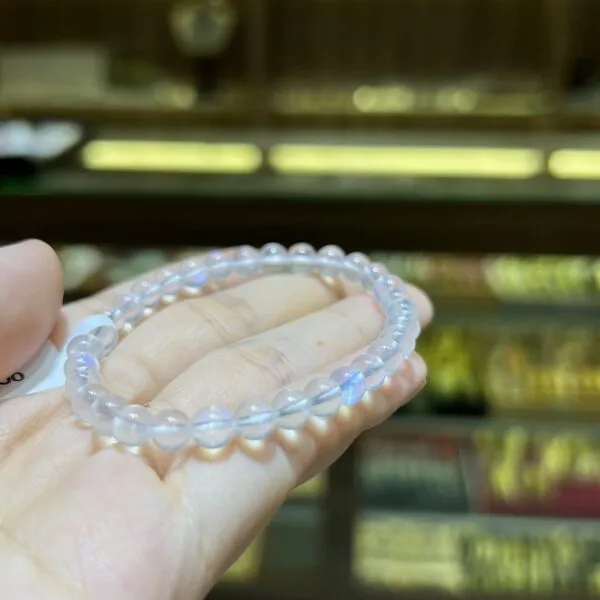 Chuỗi Đeo Tay Đá Mặt Trăng Size 5.5mm – 6mm