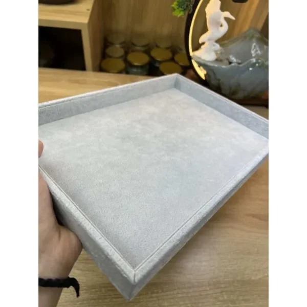 Khay nhung đen trưng vòng đựng chuỗi size 35×24 cm