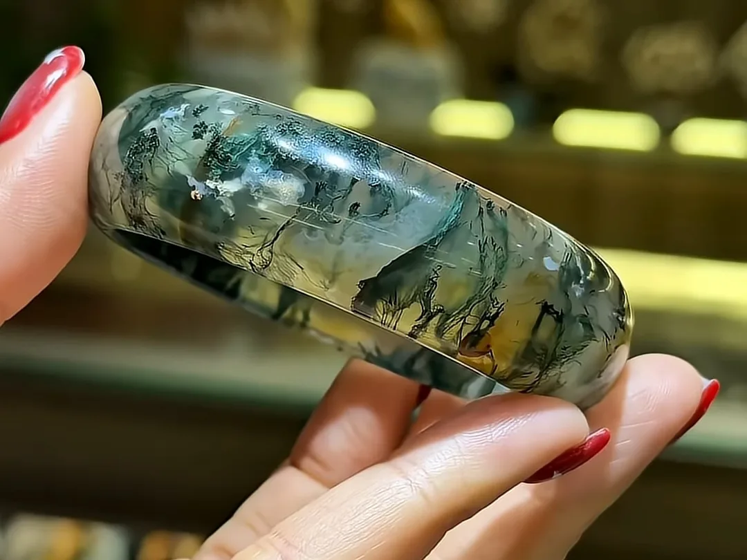Vòng Băng Ngọc Thủy Tảo