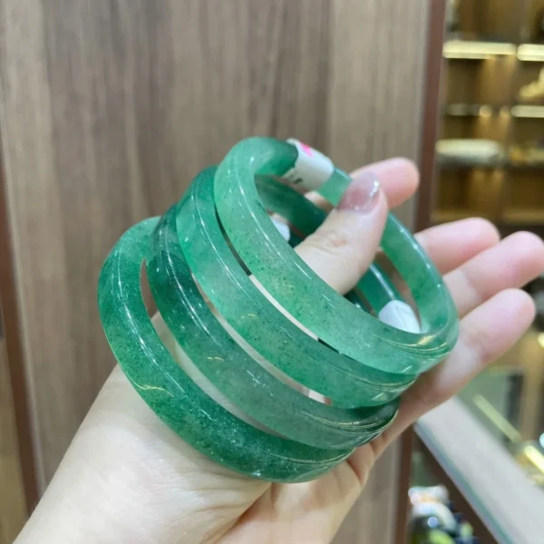 Vòng Thạch Anh Dâu Tây Xanh
