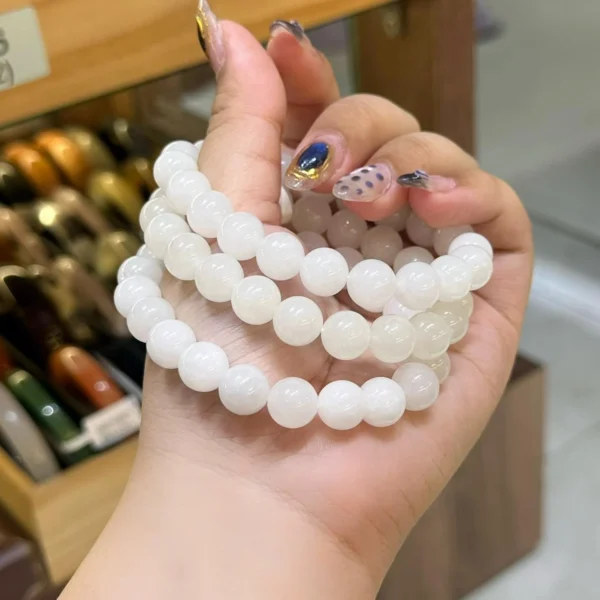 Alternative view of Chuỗi Ngọc Hòa Điền Trắng Size hạt 10mm
